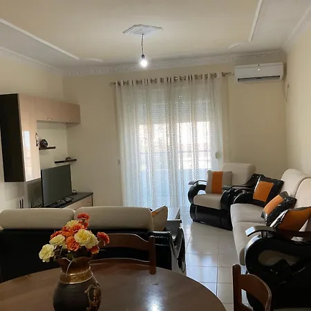Entony Apartment *
